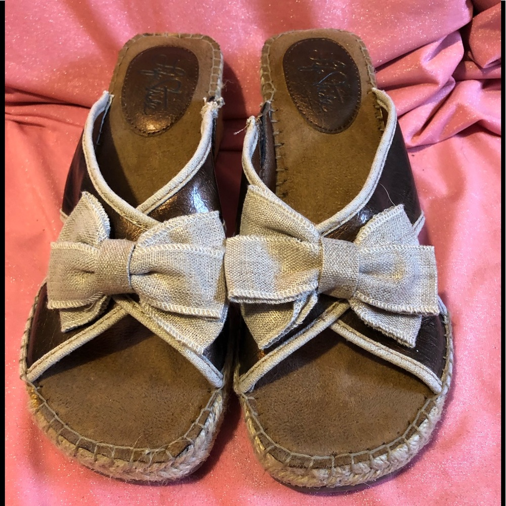Life Stride Sandals Size 8
